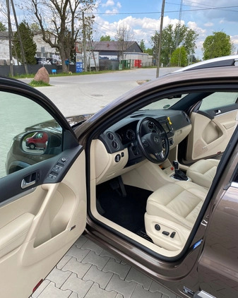 Volkswagen Tiguan cena 64999 przebieg: 181700, rok produkcji 2015 z Pruszków małe 277